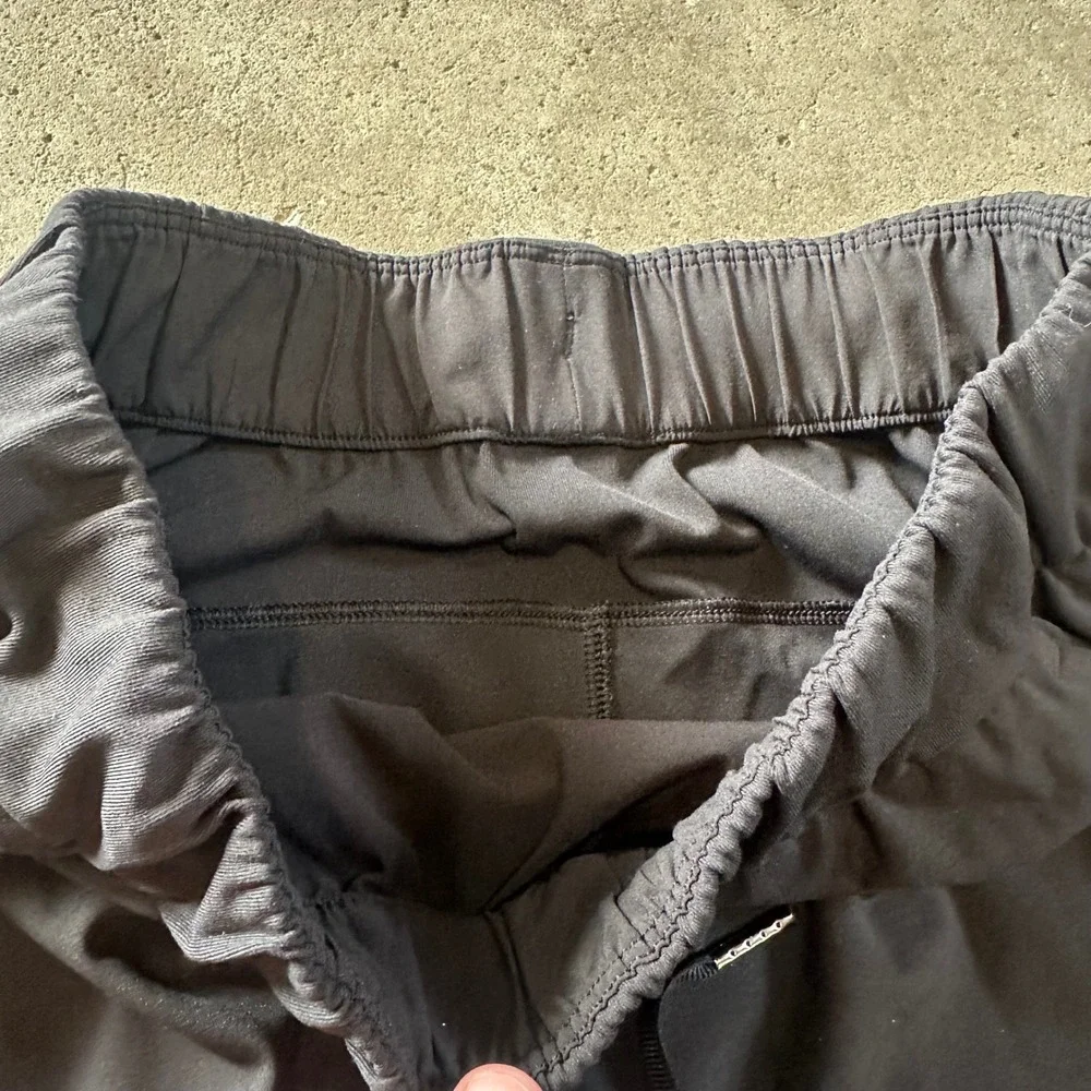Lululemon‎ On the Fly Jogger Women Size 4 Black Luxtreme 7/8 Athletic Pants - Picture 3 of 8